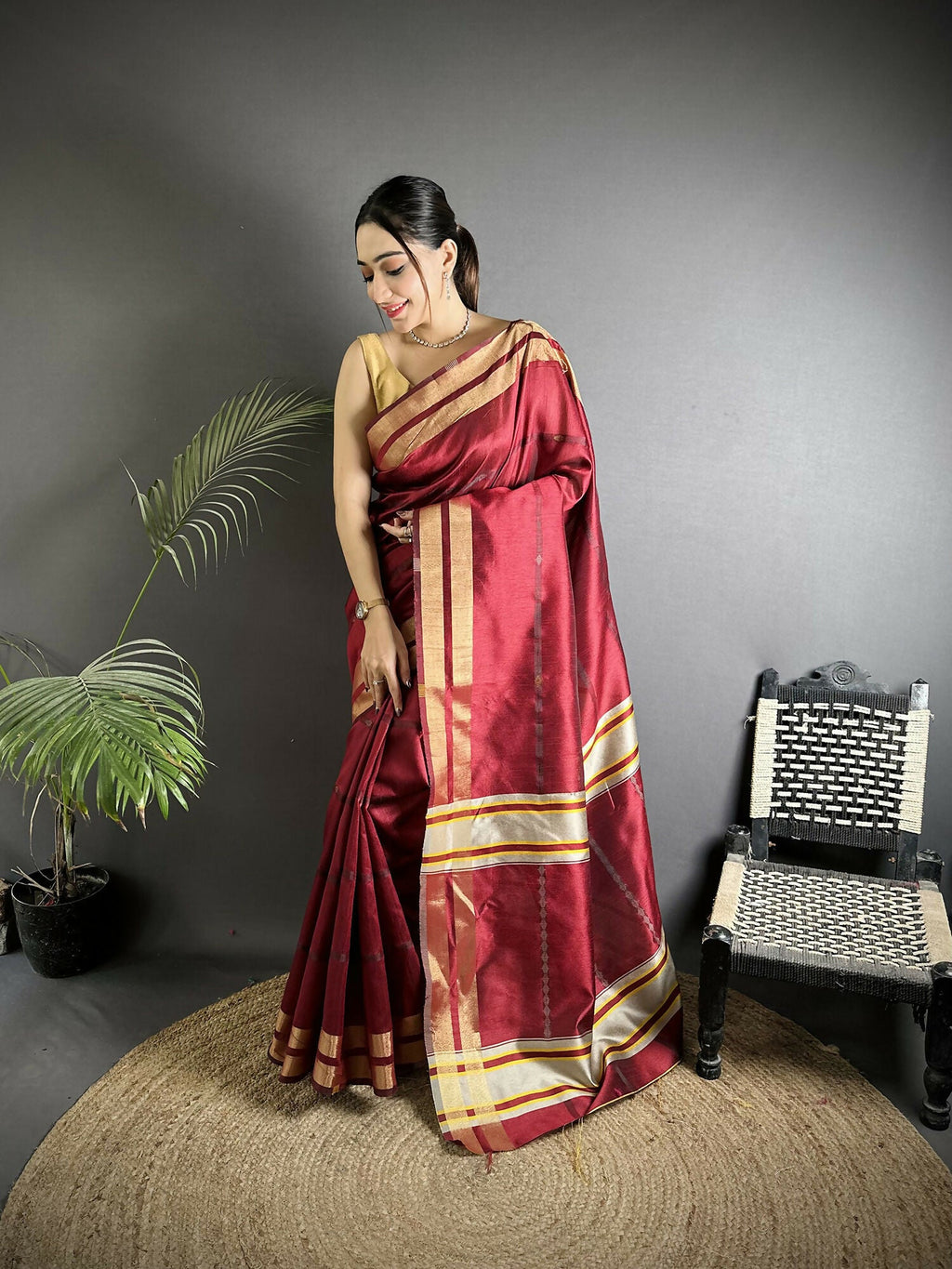 Joban Fashion Red Woven Pattern Raw Silk Kanjivaram Silk Saree | Grocsy