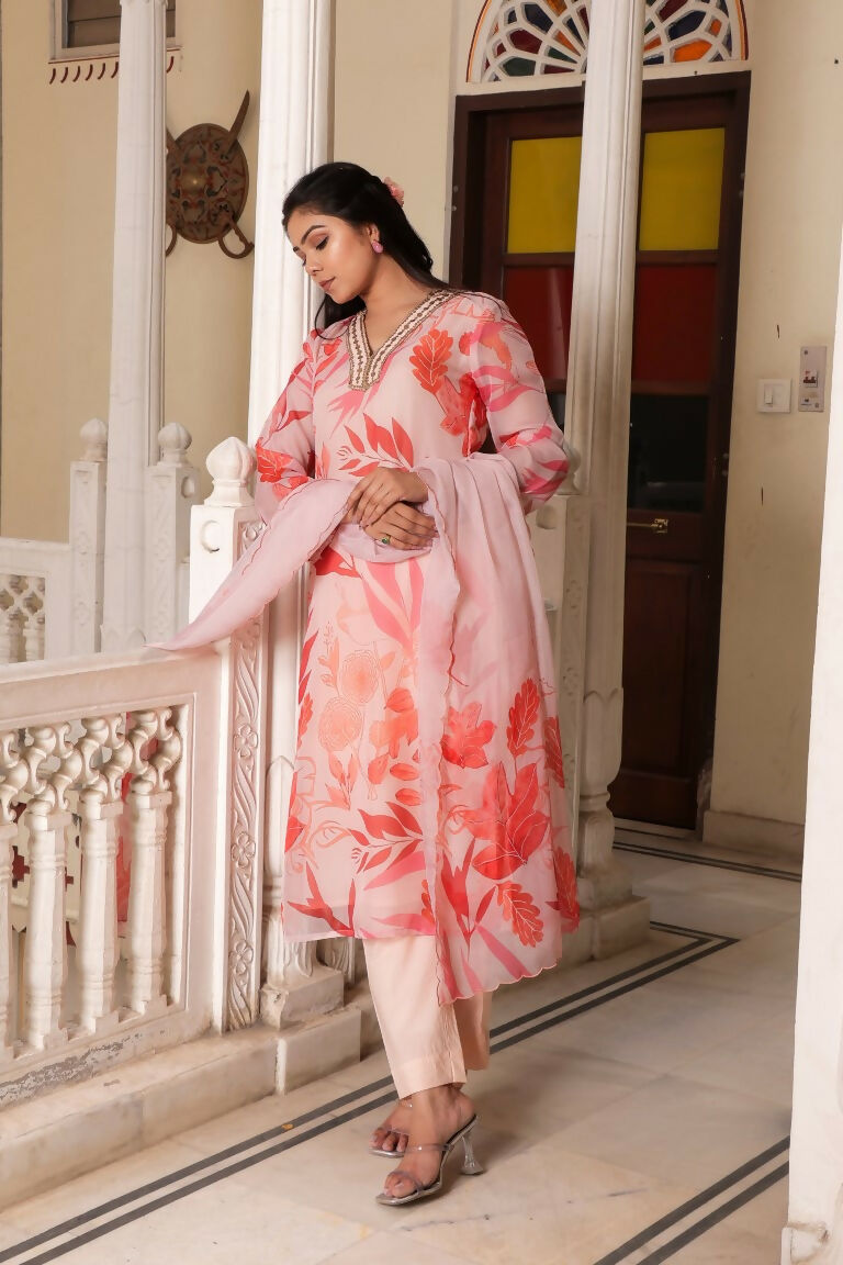 Vaasva Women Peach Tabby Slik Print & Embroidered Kurta, Pant & Dupatta set | Grocsy