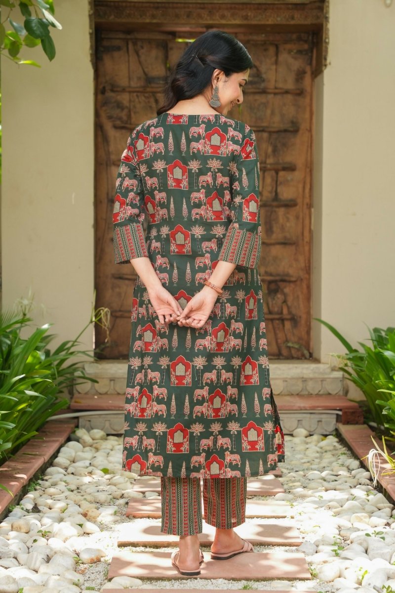 Aramya Green Soft Cotton Abstract Straight Kurta for Women | Grocsy