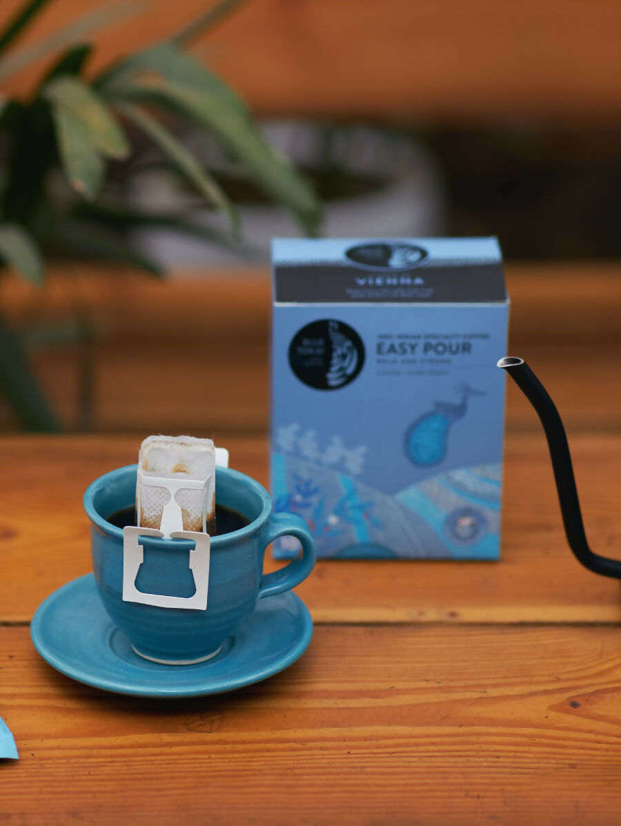 Blue Tokai Vienna Dark Roast Easy Pour Sachets | Grocsy