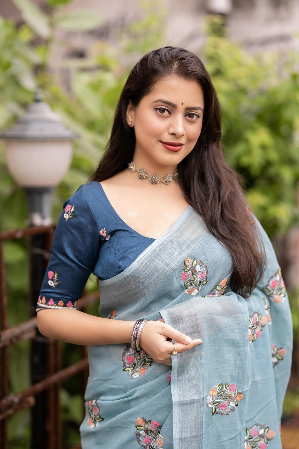 Sky Pure Linen Ethnic Motifs Saree with Unstitched Blouse - A2M | Grocsy