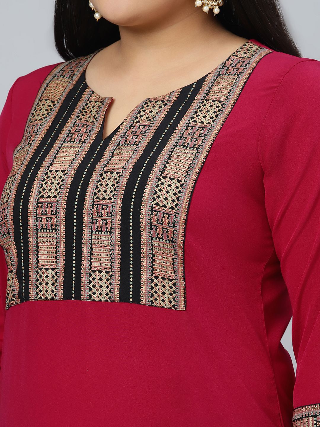 Sztori Plus Size Geometric Printed Straight Kurta With Trousers | Grocsy