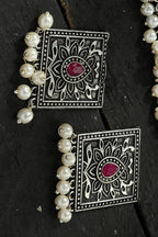 Mominos Fashion Johar Kamal Statement Silver-Plated Brass Finish Kundan/Pearls Choker For Women (Multi) | Grocsy