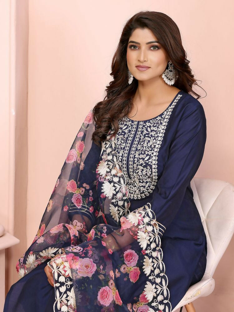 Joban Fashion Women Navy Blue Roman Embroidery Stitched Kurta Set | Grocsy