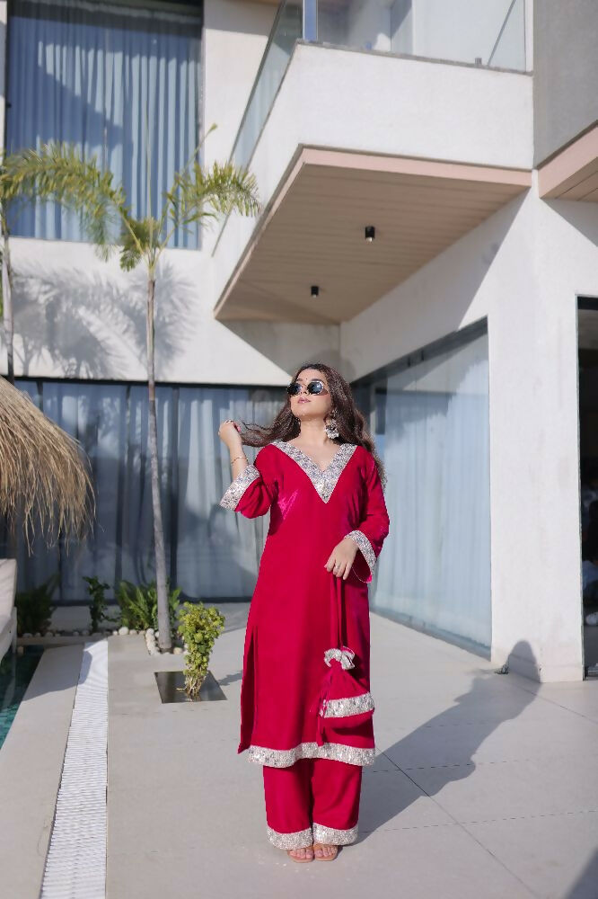 Joban Fashion Pink Kurta Set Velvet Sequins , Zari, Coding & Thread Embroidered work | Grocsy
