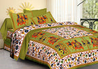 Vamika Printed Cotton Green Bedsheet With Pillow Covers (LEOC_HTHY_G) | Grocsy