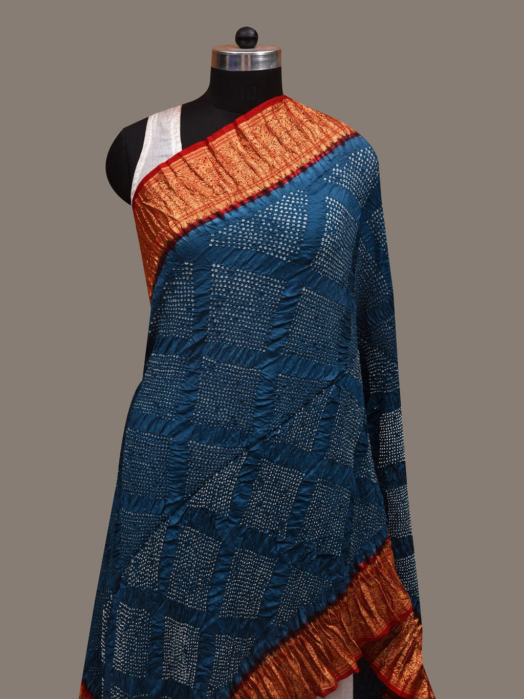 Teal and Red Bandhani Kanchipuram Silk Handloom Dupatta with Border Design - Global Threads | Grocsy