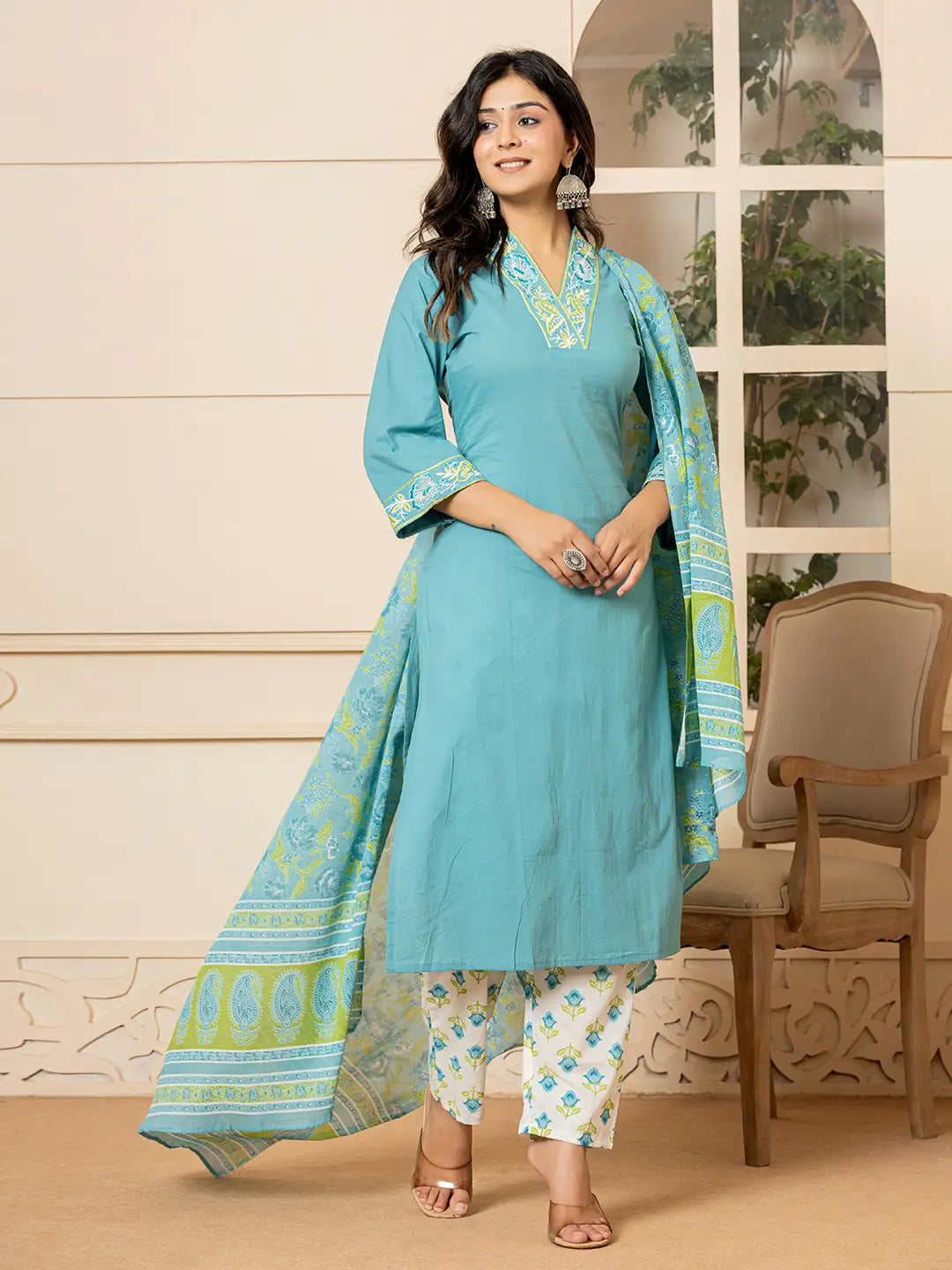 Yufta Teal Cotton Embroidered Kurta Dupatta Set | Grocsy