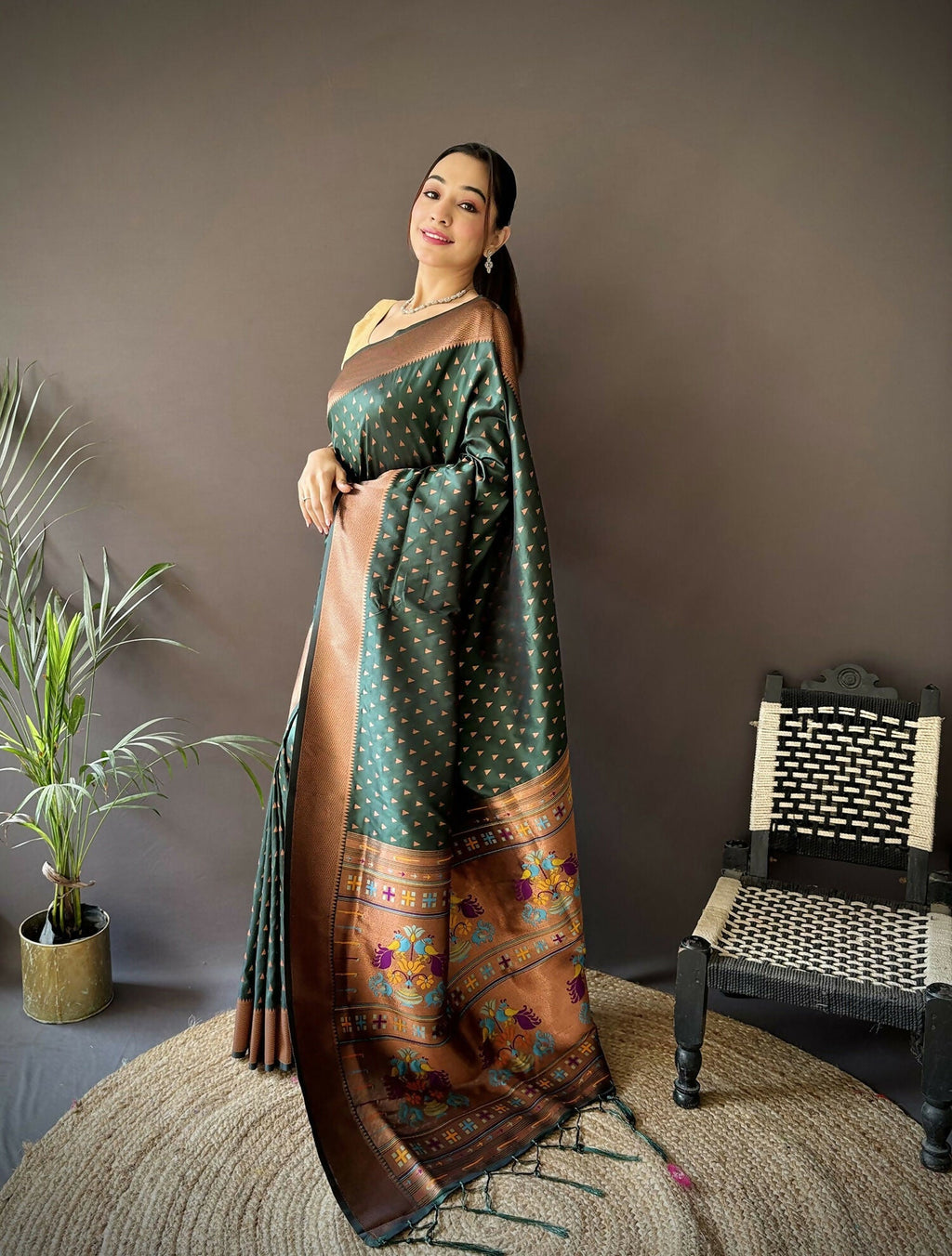 Joban Fashion Green Jacquard Butti Soft Lichi Silk Paithani Saree | Grocsy