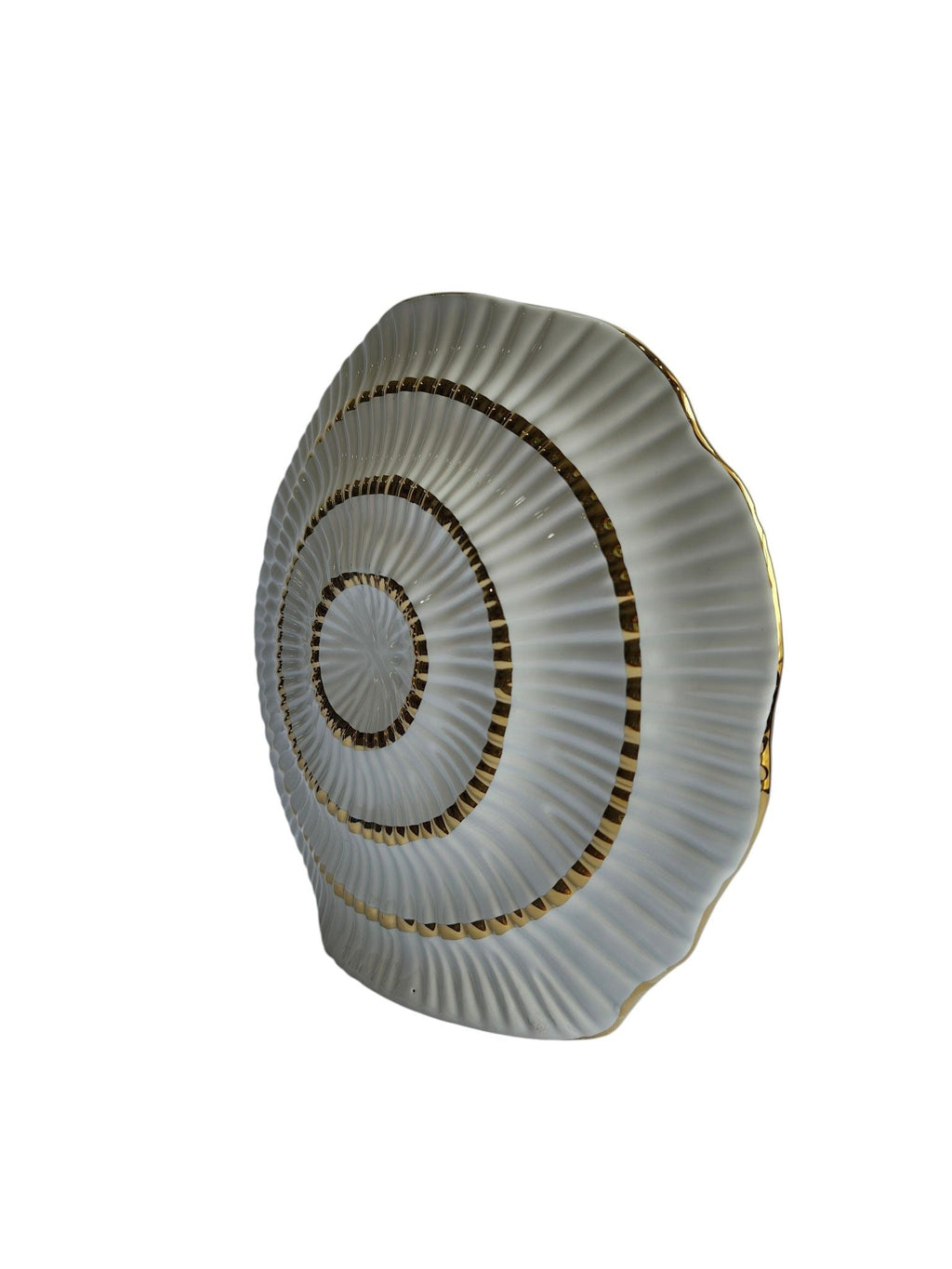 Sun Mun Decors White & Golden Shell Shaped Vase | Grocsy