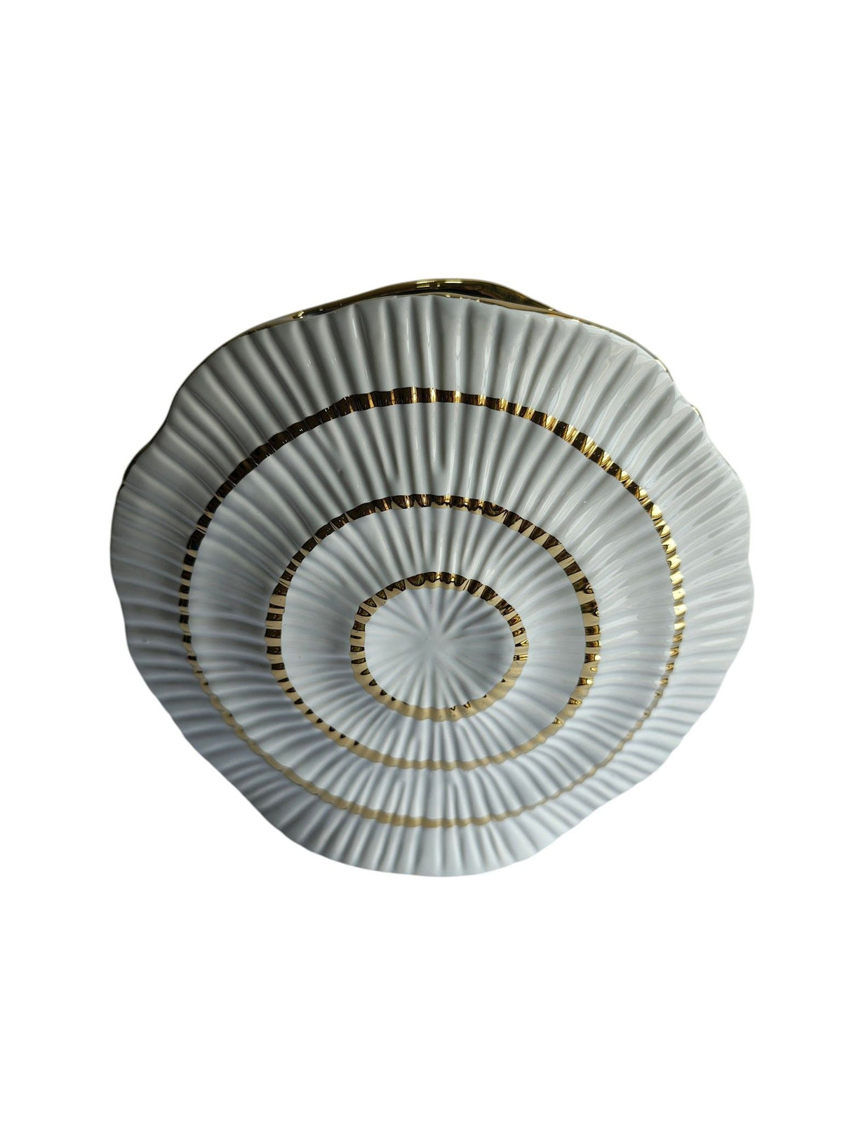 Sun Mun Decors White & Golden Shell Shaped Vase | Grocsy