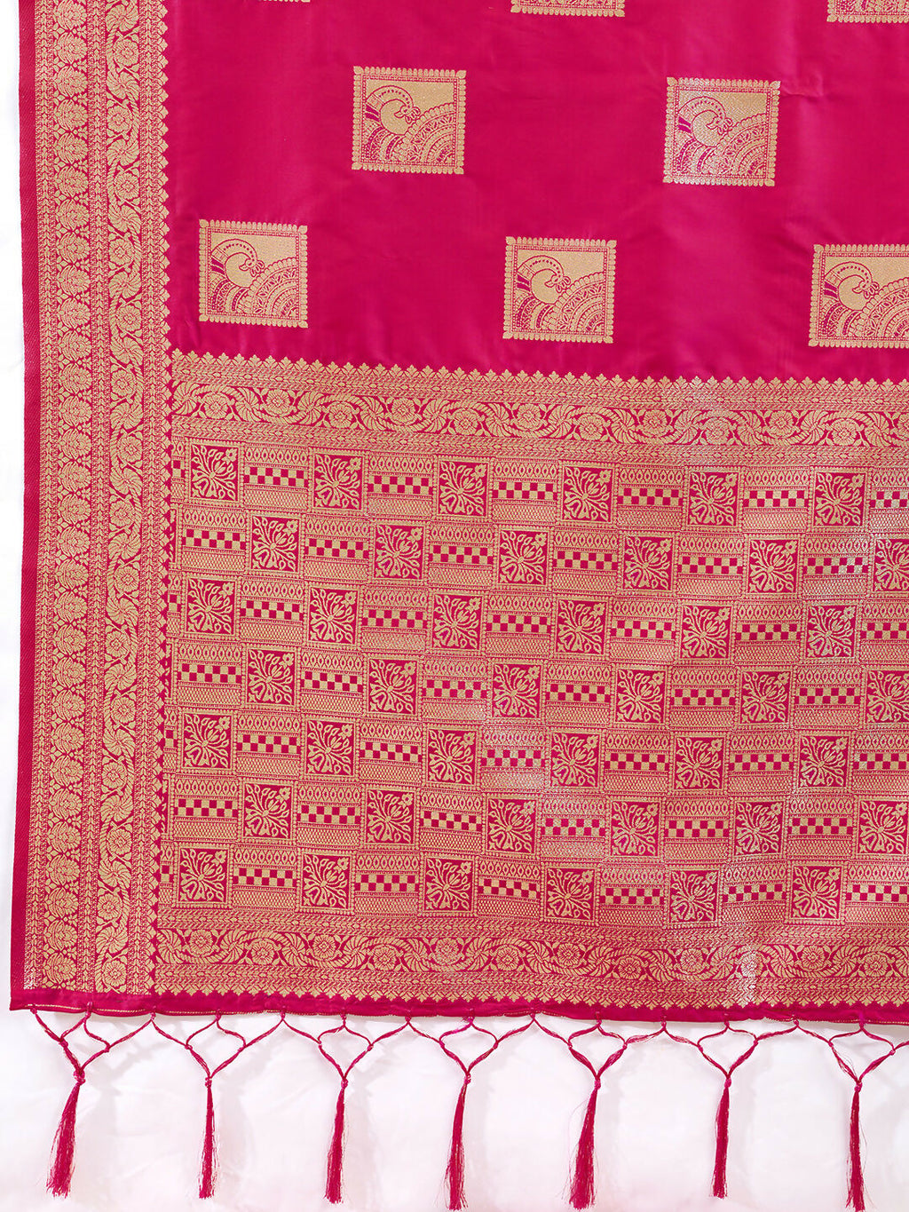 Shree Shyam Fashion Magenta Silk Blend Saree | Grocsy