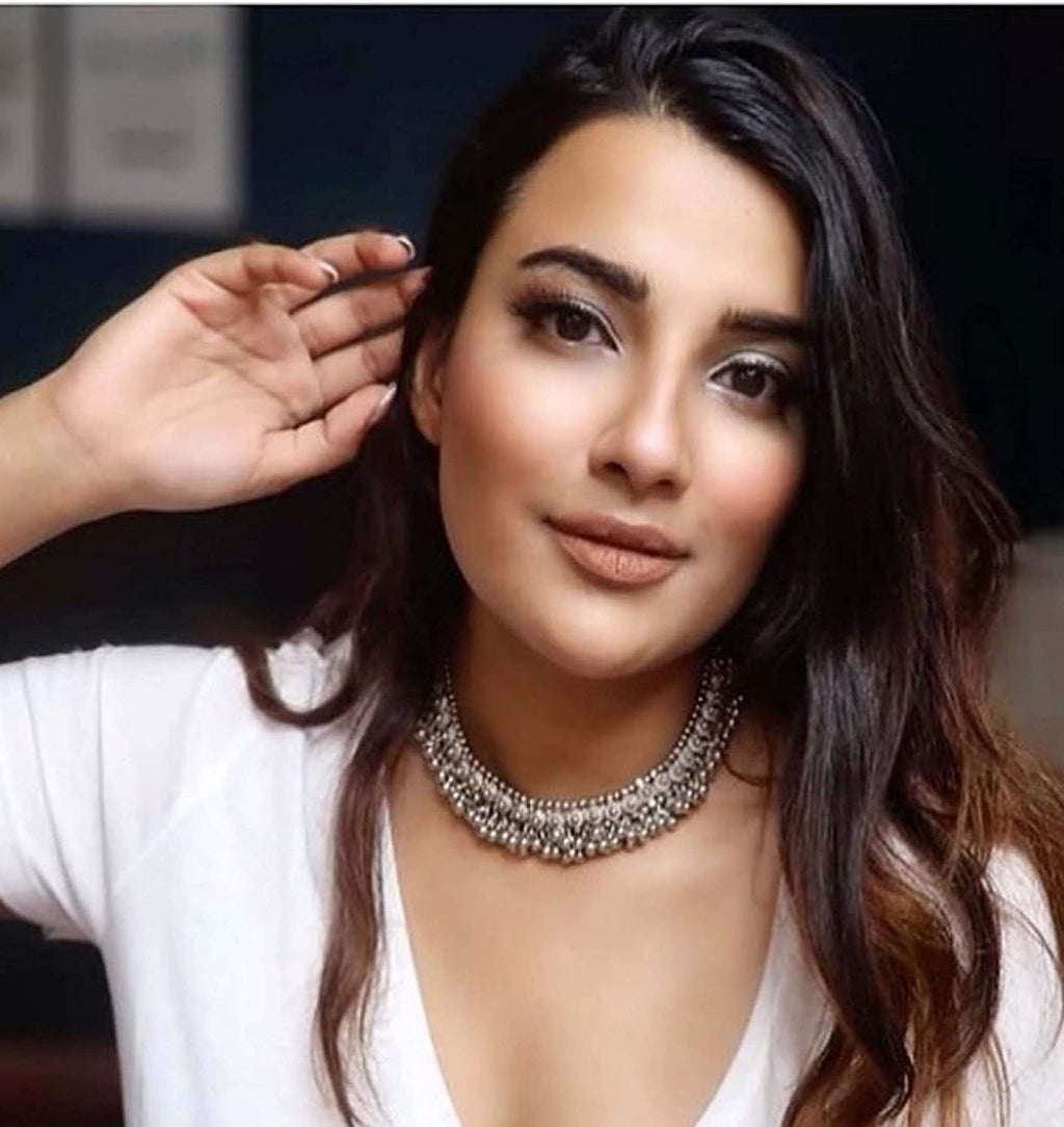 Rhodium-Plated Alloy Silver Bead Cluster Choker Necklace - The Pari | Grocsy