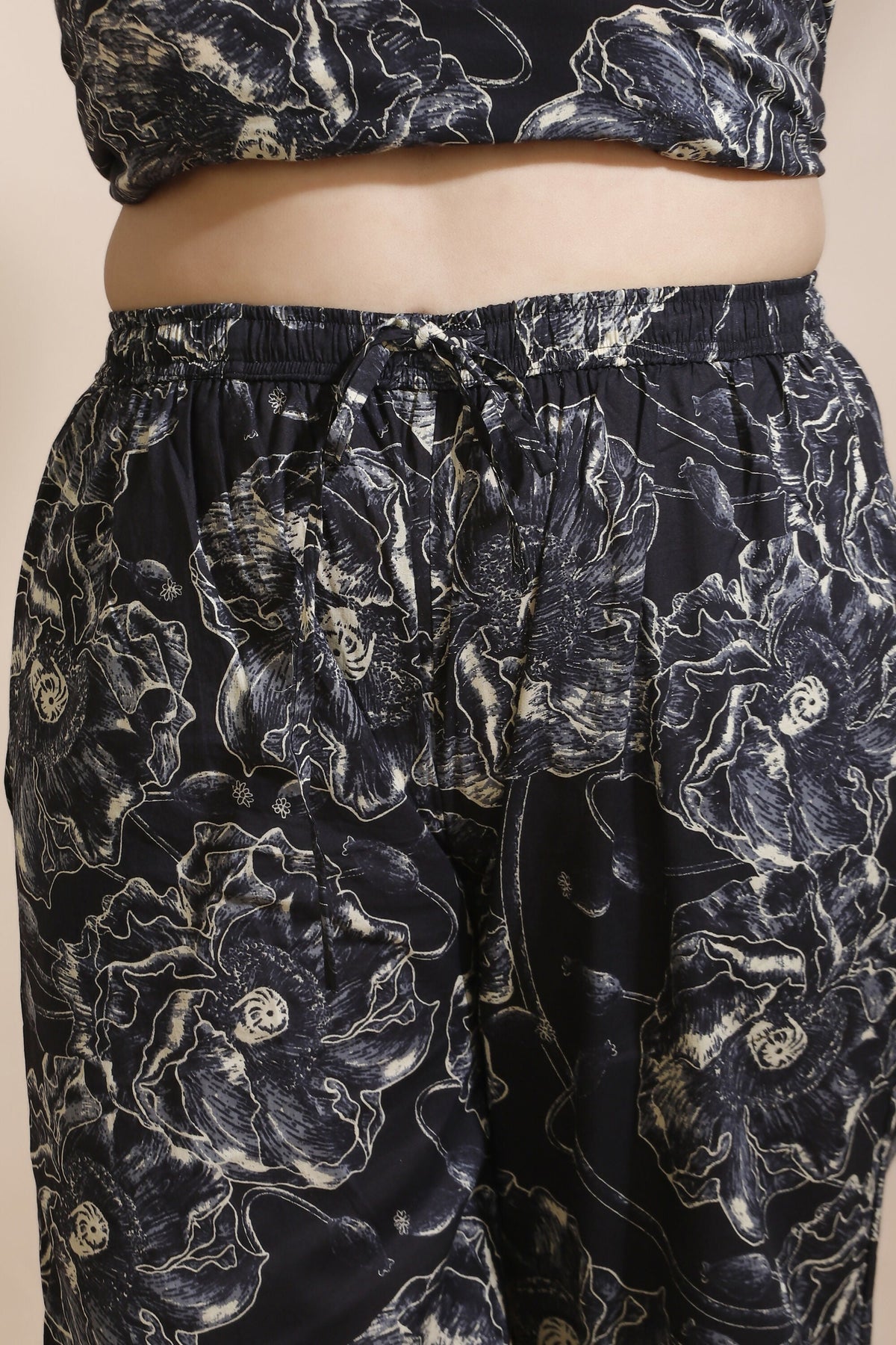 Breathables Floral Cotton Co-Ord Set – Black | Grocsy