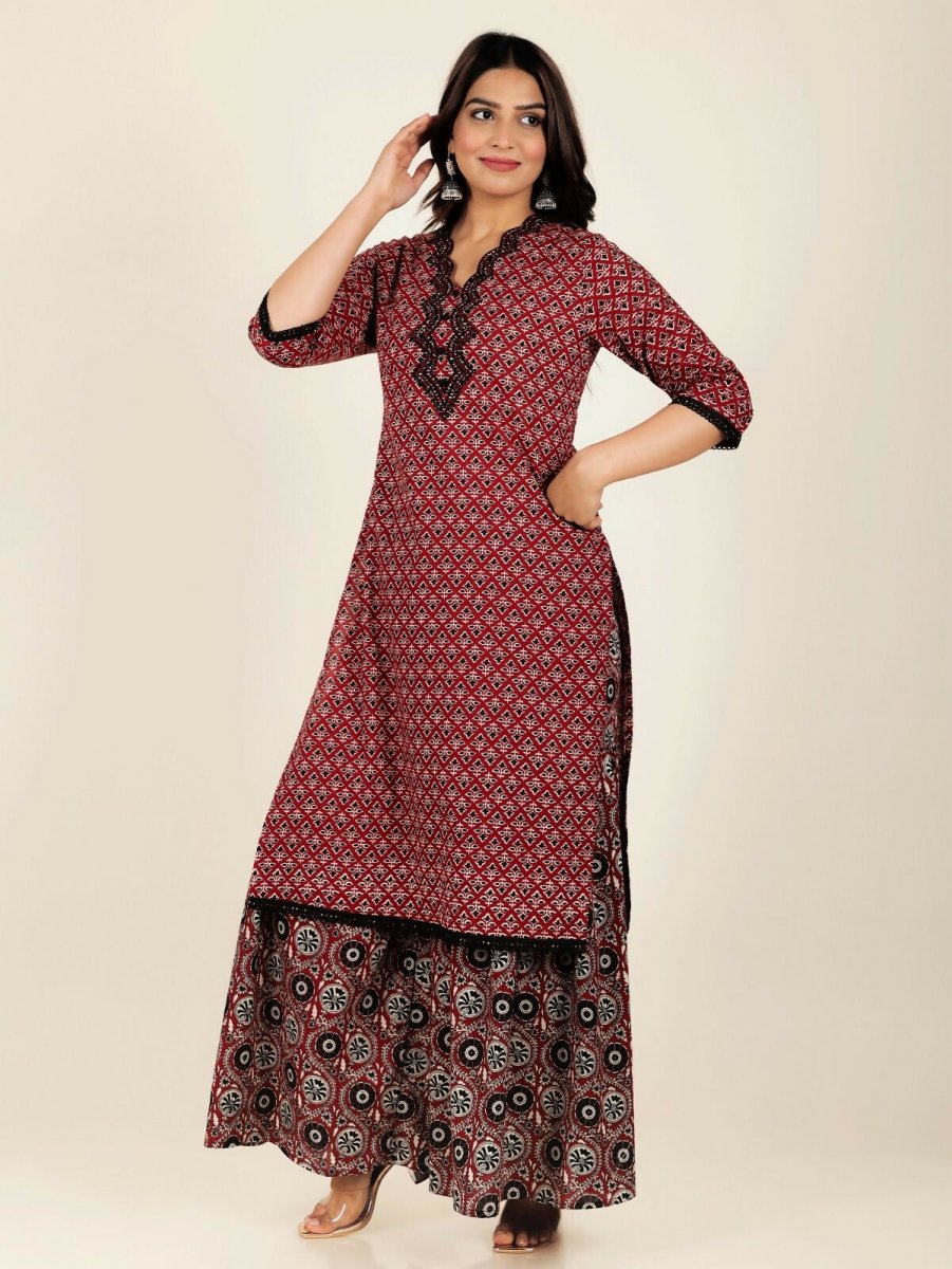 Aramya Straight Soft Cotton Geometric Print Women's Kurta - Red | Grocsy