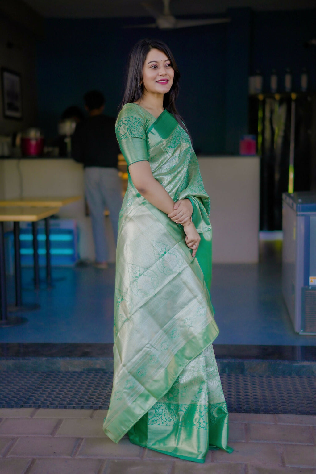 Prime Volt Bridal Kanchipuram Silk Saree with Rich Zari Weaving & Contrast Border-Green | Grocsy