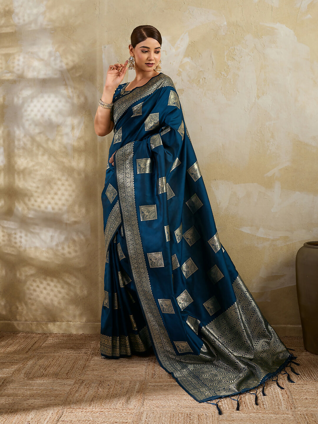 Shree Shyam Fashion Teal Blue Silk Blend Saree | Grocsy