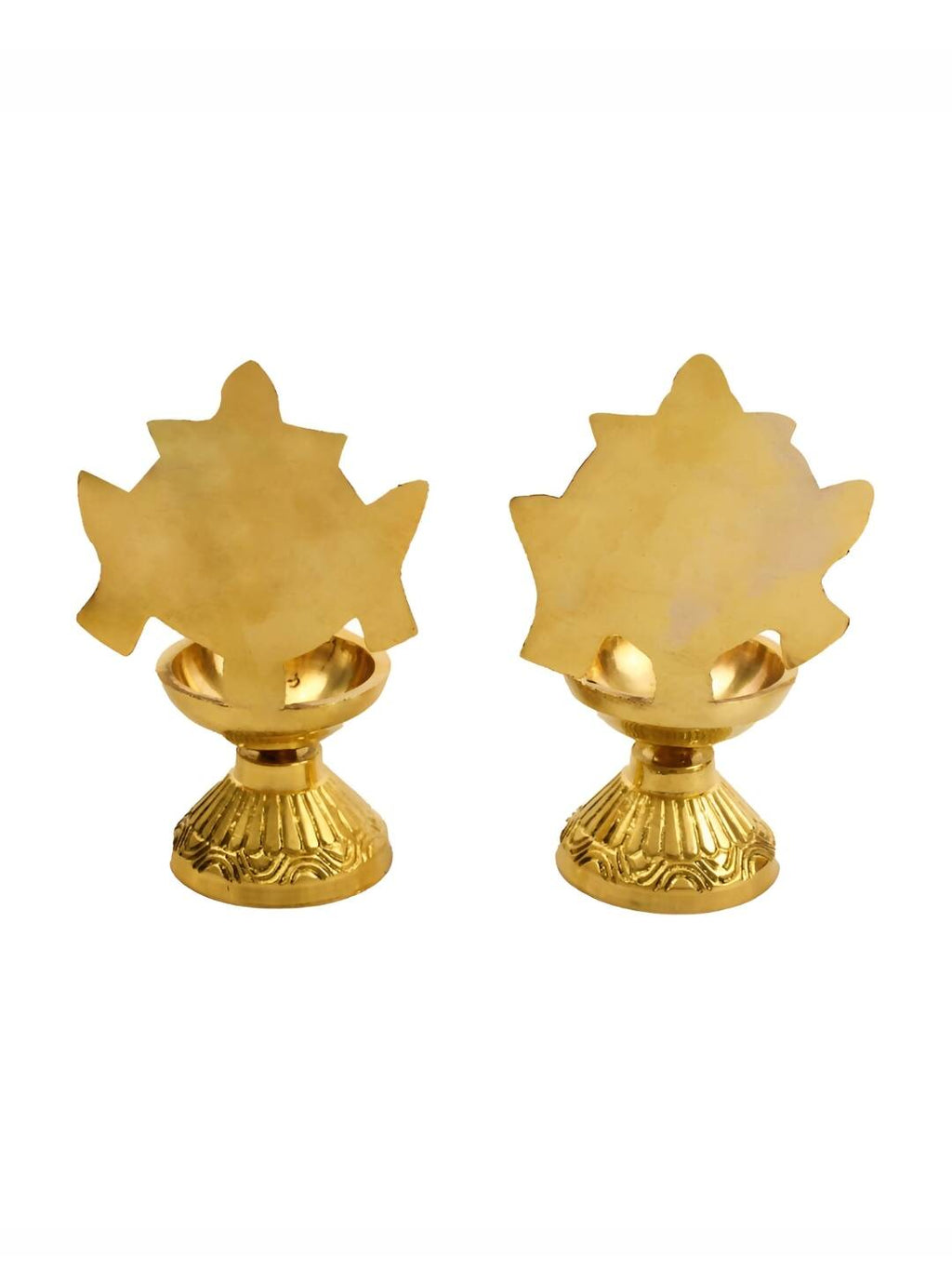 Spillbox 2 Pieces Brass Shangu Chakra Vilakku | Grocsy