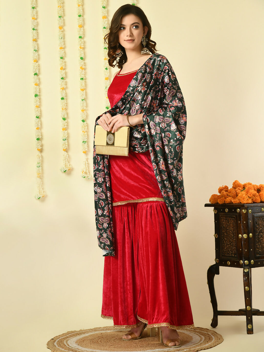 Myshka Women's Pink Velvet Kurti & Sharara With Dupatta Party Sets | Grocsy