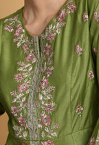 Joban Fashion Green Chanderi Kurta Set | Grocsy