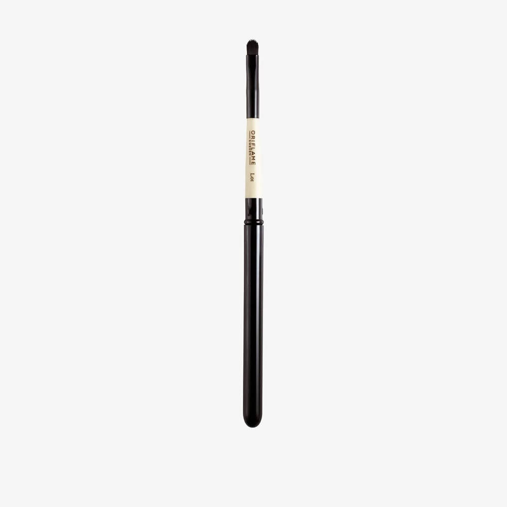 Oriflame Precision Lip Brush | Grocsy