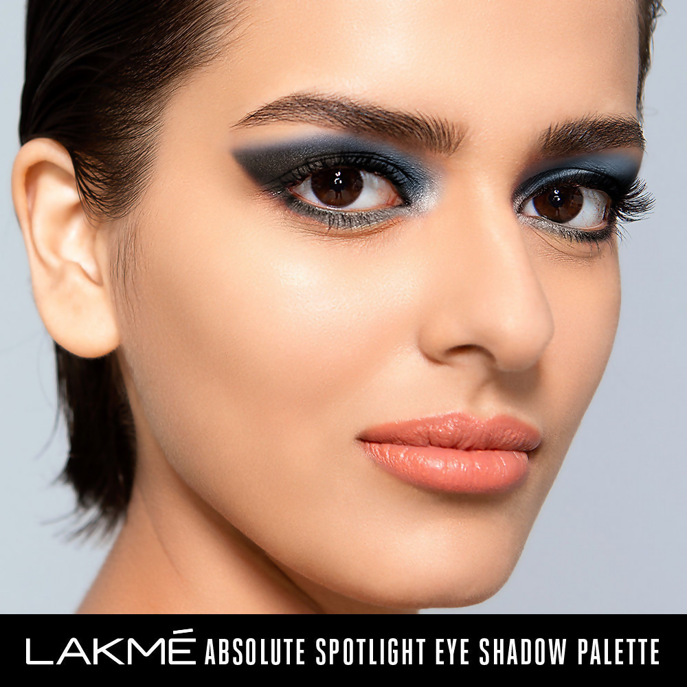 Lakme Glitterati Chroma Chic Eye Shadow Palette - Stilettos | Grocsy