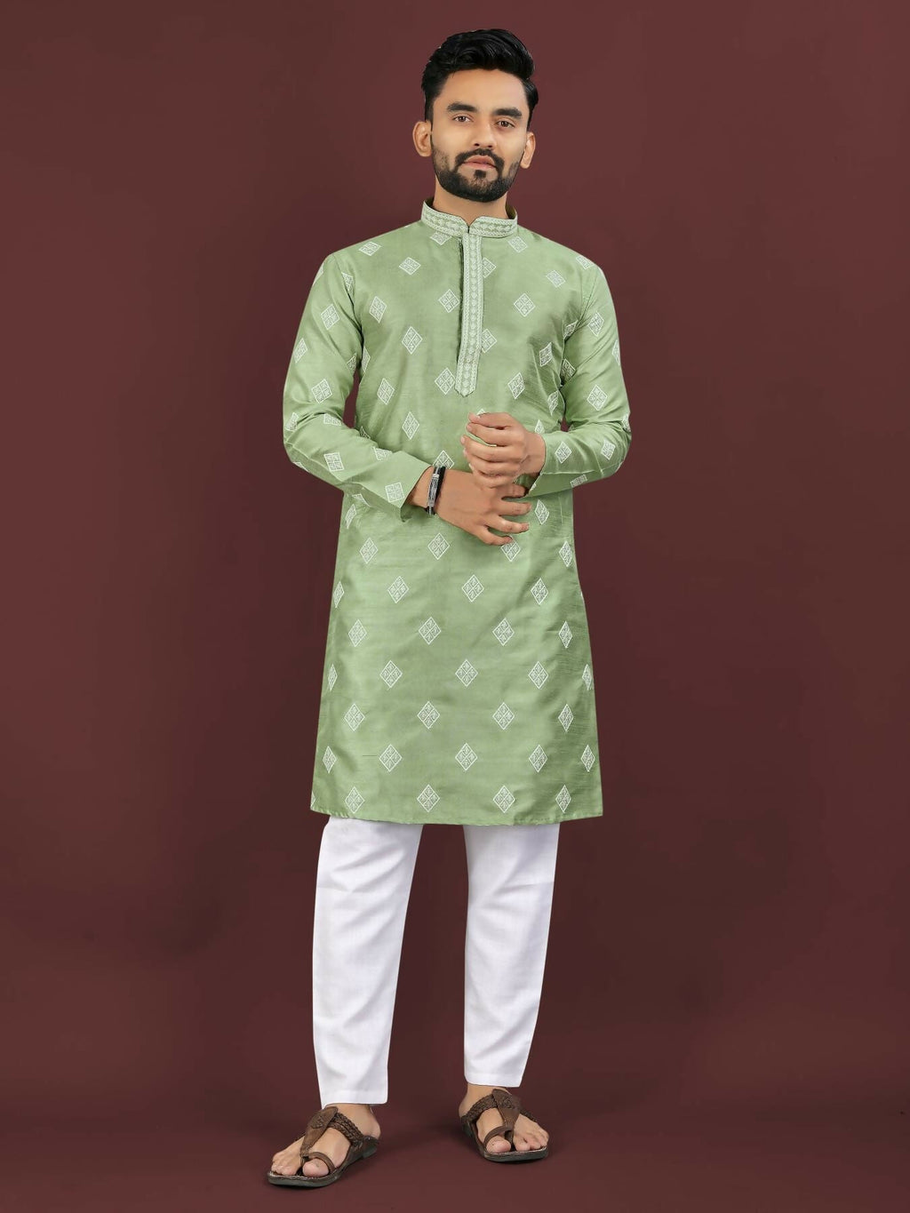 Anaita Green Embroidered Silk Straight Kurta | Grocsy