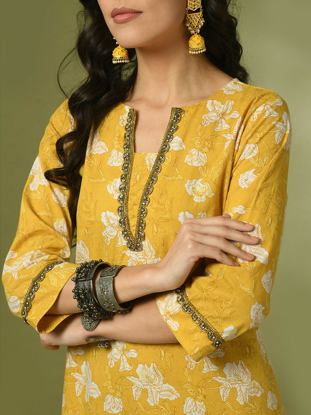 Myshka Women's Yellow Printed Cotton Straight Party Kurta Set With Dupatta | Grocsy