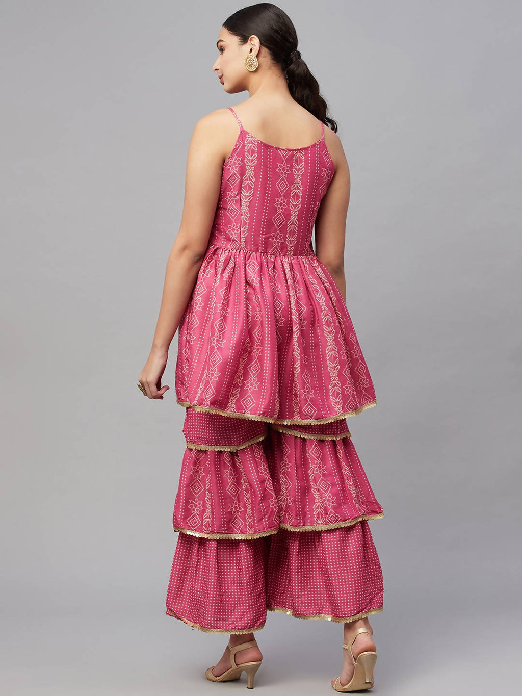 Myshka Pink Printed Sleeveless V Kurti Sharara Set | Grocsy