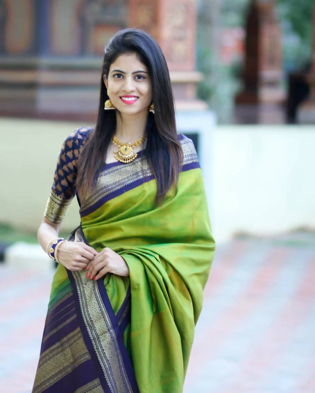 DEIANA'S Beautiful Designer Golden zari Soft Lichi Silk Saree - Mehndi | Grocsy