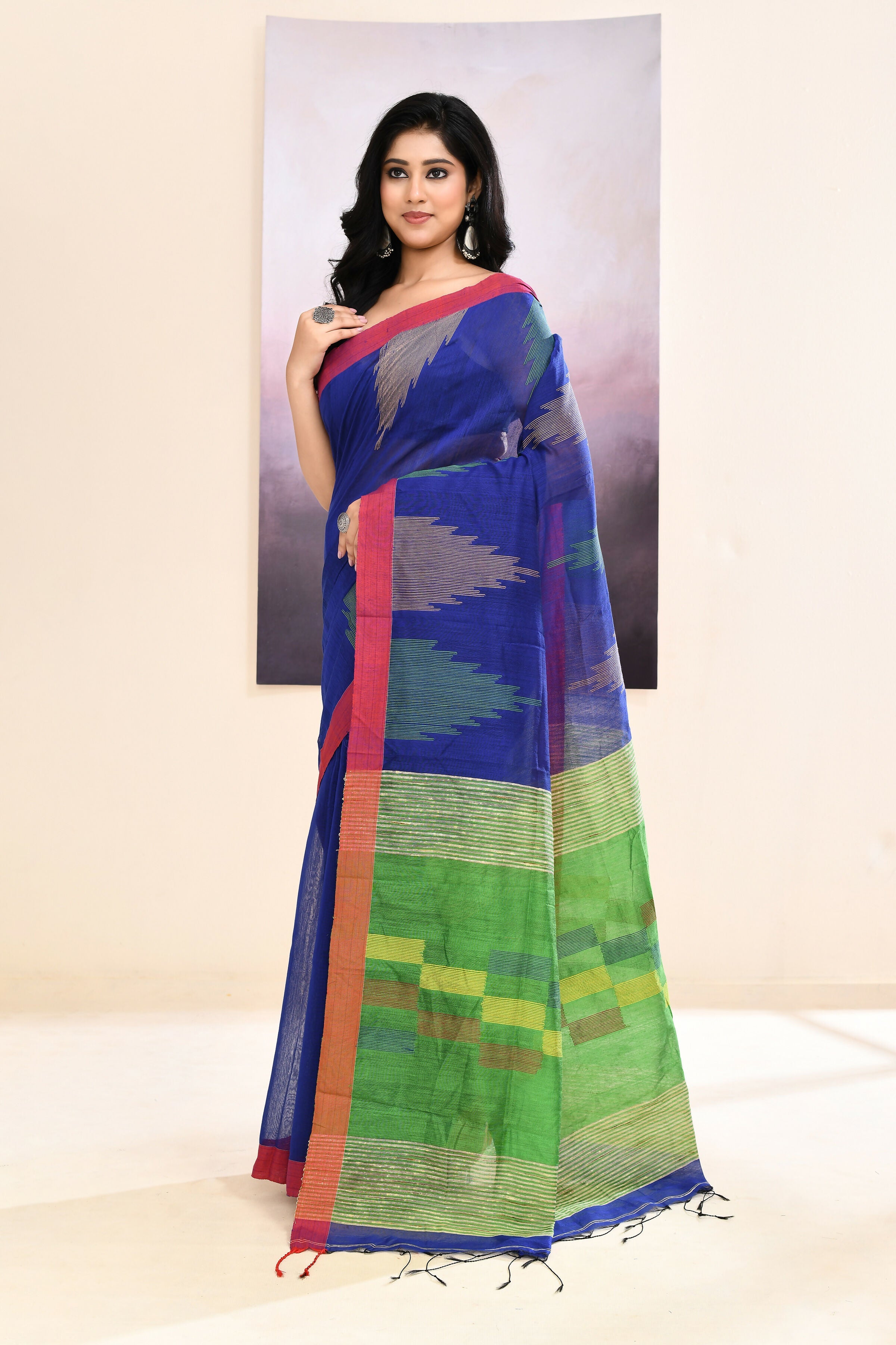 Piyari Fashion Women's Blue Temple Border Embellished Cotton Blend Jamdani Saree | Grocsy