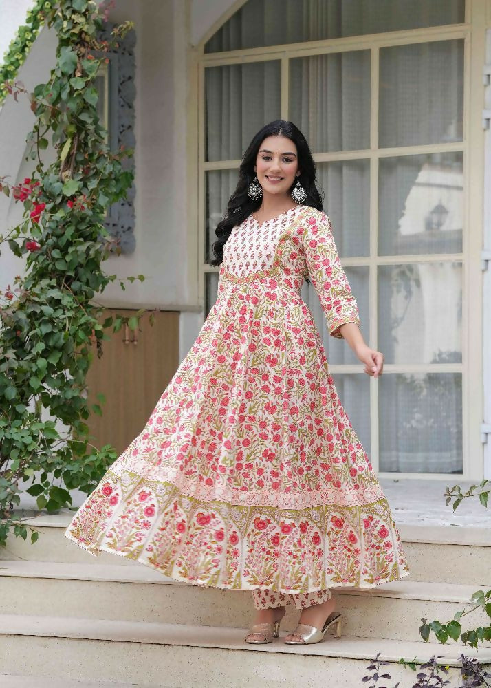 Jaimini Women Cotton Printed Round Neck Calf Length Flared Kurta Pant And Dupatta Set | Grocsy