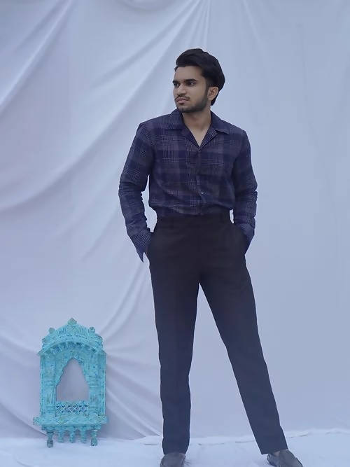 Diva Globe Ckeckard Blue Cotton Shirt | Grocsy