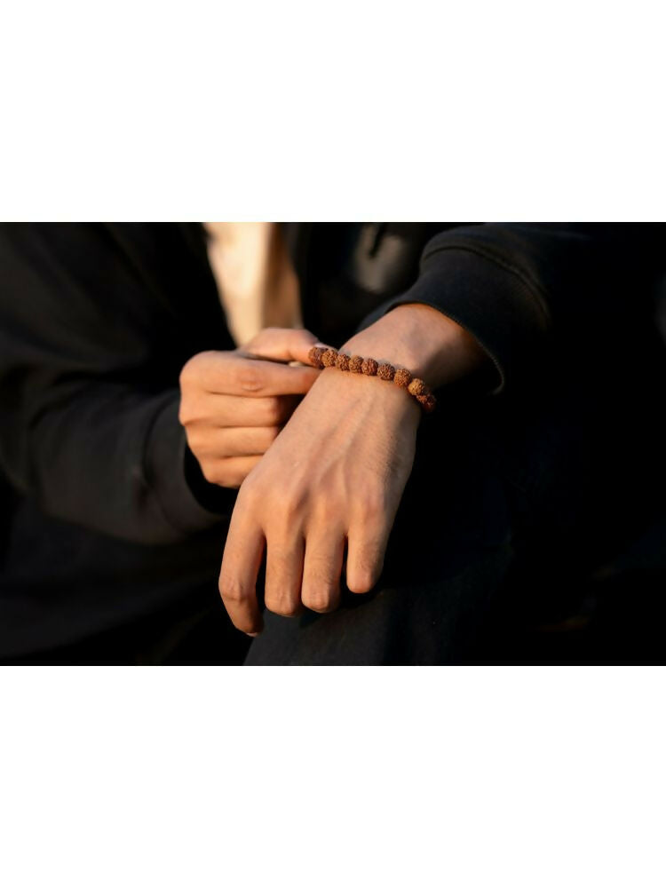 NVR 5 Mukhi Rudraksha Stretchable Bracelet
