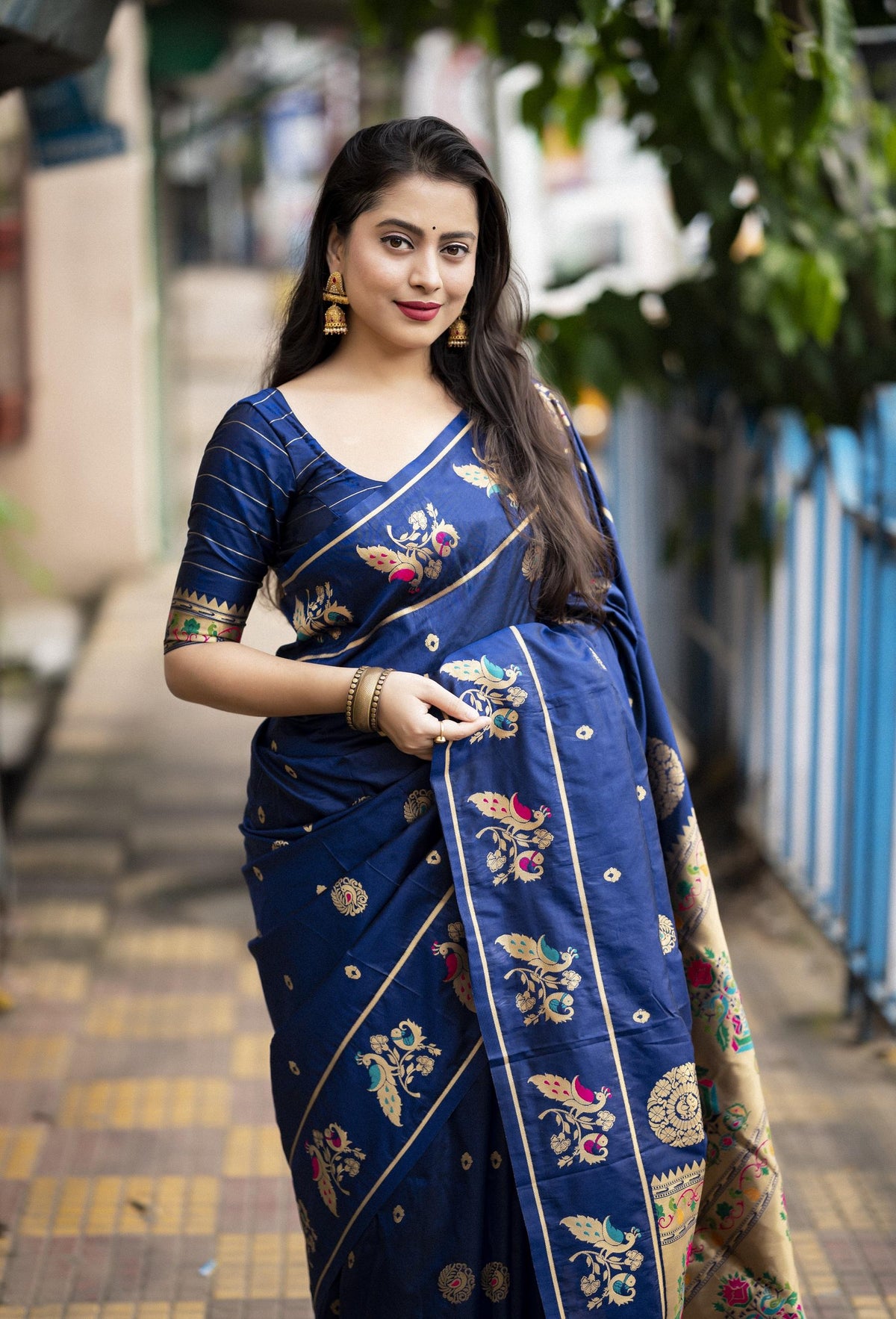 Navy Blue Pure Silk Woven Design Saree with Unstitched Blouse - A2M | Grocsy