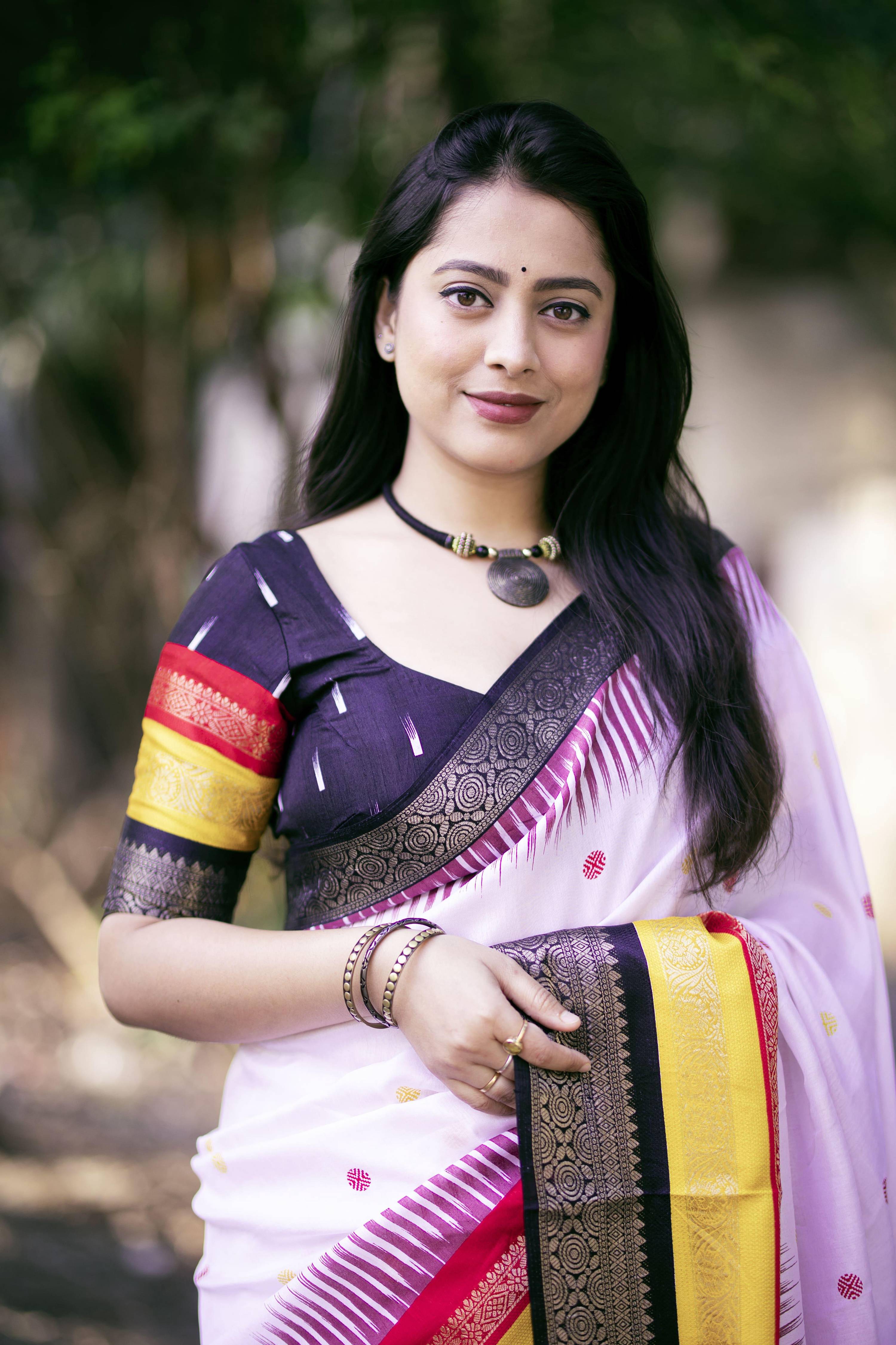 White Cotton Crepe Printed Saree with Unstitched Blouse - Hiral Fashion | Grocsy
