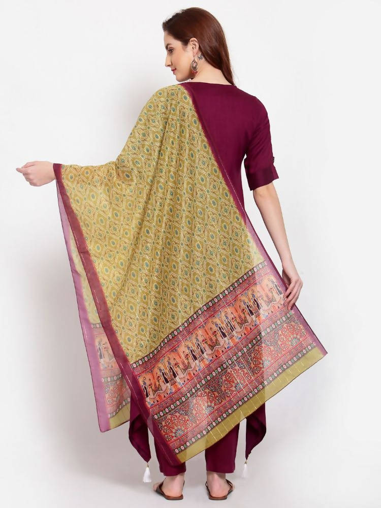 Myshka Women's Burgandy Solid Cotton Half Sleeve V Neck Casual Kurta Pant Dupatta Set | Grocsy
