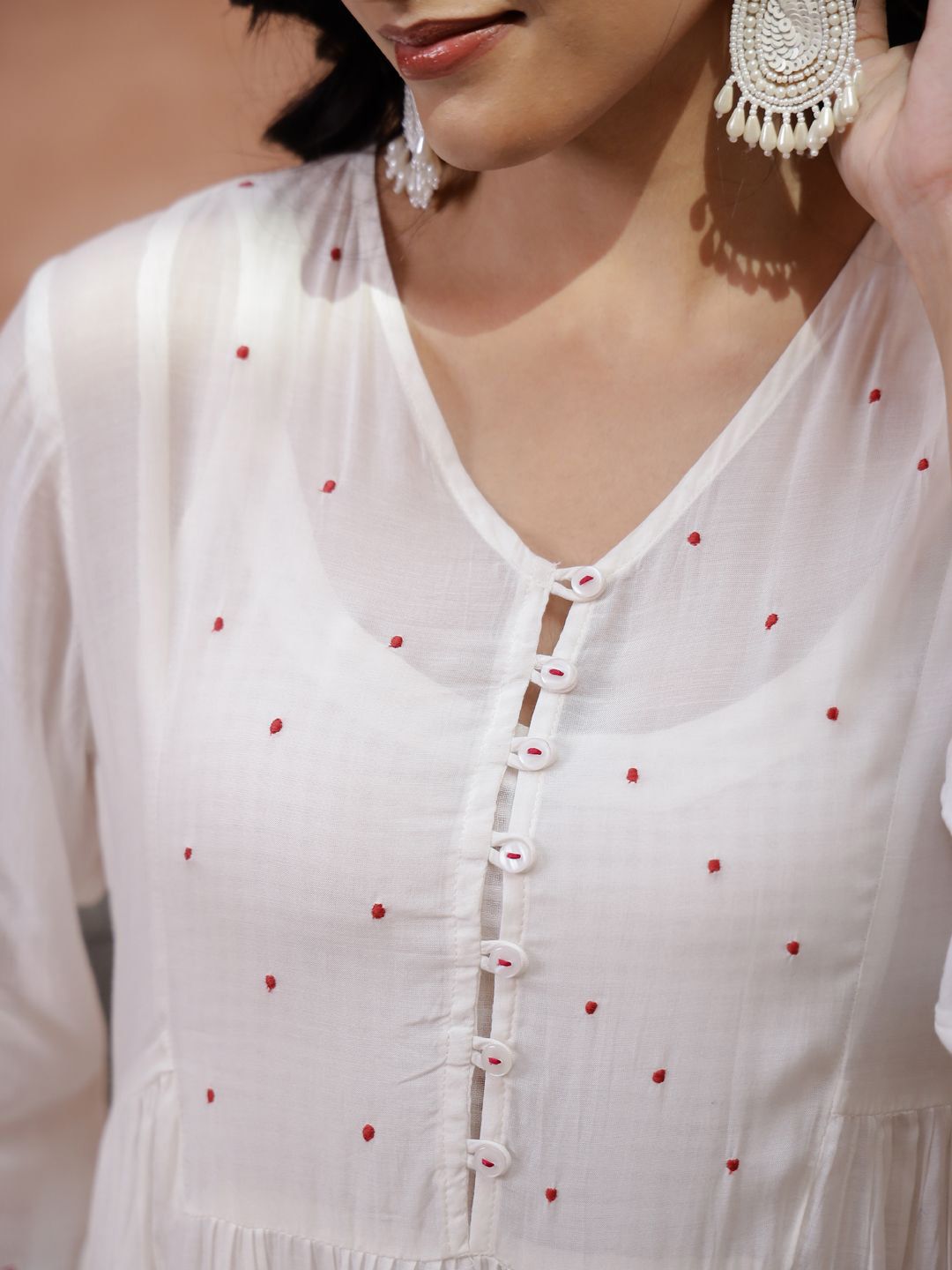 Sangria Floral Embroidered Thread Work Kurta with Trouser | Grocsy