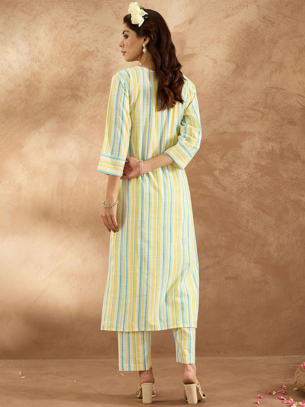 Indo Era Women Floral Embroidered Regular Thread Work Pure Cotton Kurta with Trousers | Grocsy
