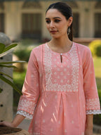 Juniper Women's Peach Cambric Floral Printed Tunic | Grocsy