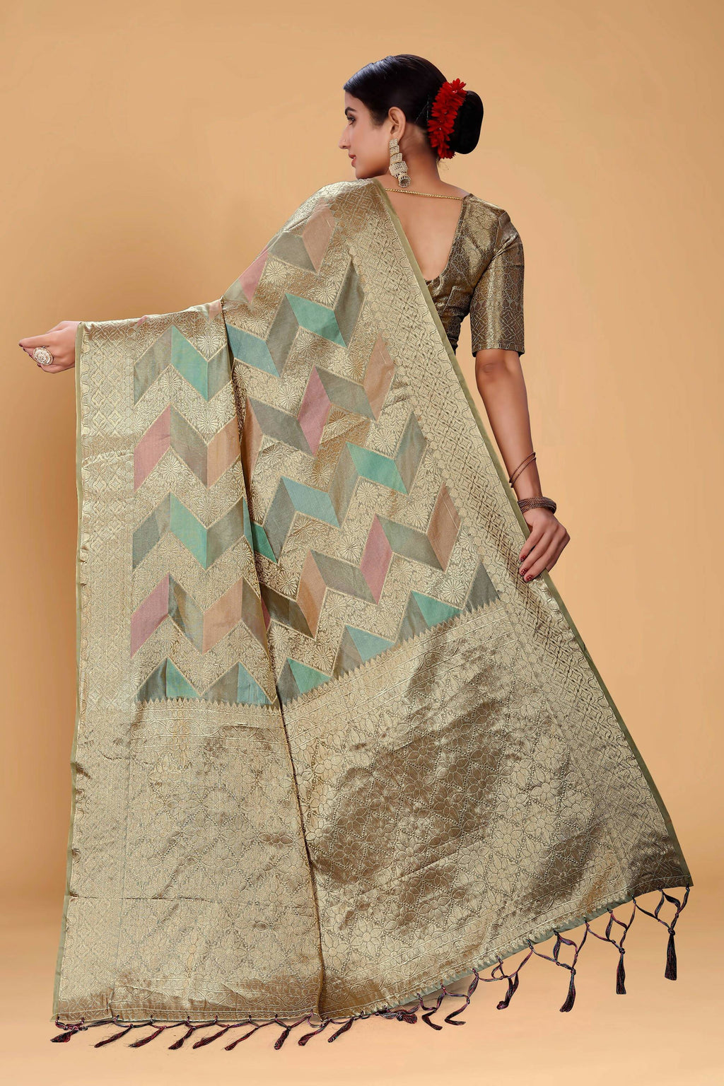 Grey Soft Organza Woven Design Saree With Unstitched Blouse Piece - Zaara | Grocsy