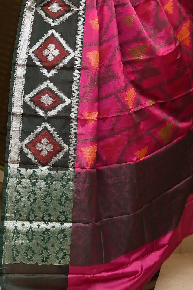 Joban Fashion Black & Pink Saree Kataan Ikkat | Grocsy
