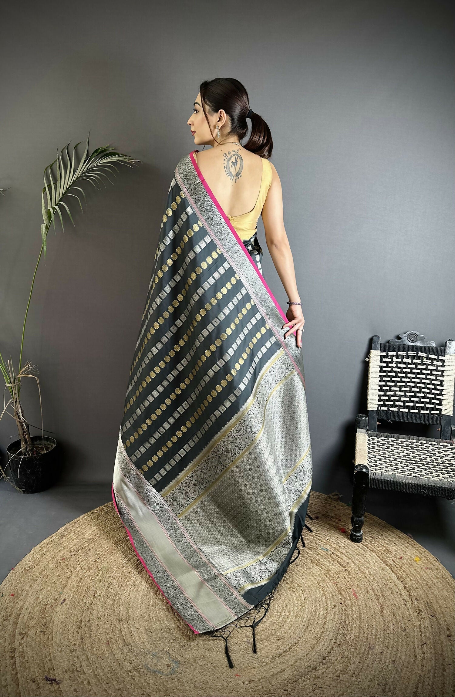 Joban Fashion Black Checked Soft Silk Kanjivaram Silk Saree | Grocsy