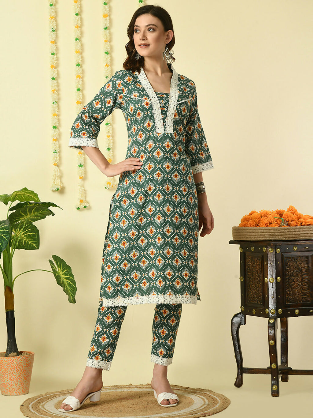 Myshka Women's Green Pure Cotton Kurta & Trousers With Dupatta Party Sets | Grocsy