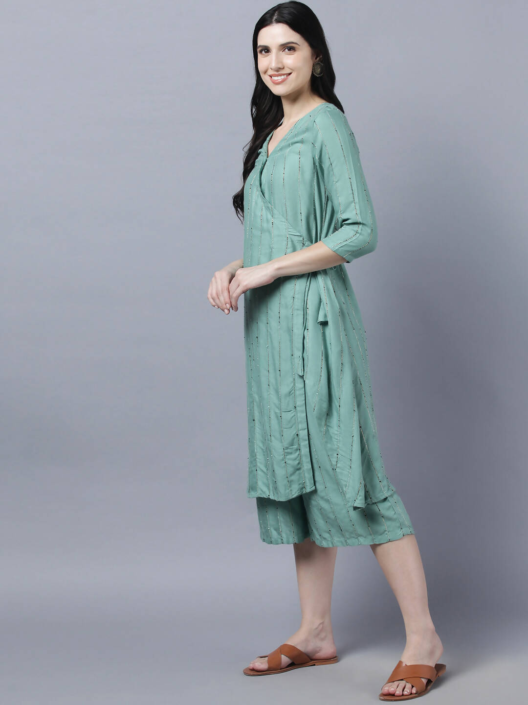 Myshka Women's Stylish Green Cotton 3/4 Sleeve Kurta Palazzo Set | Grocsy
