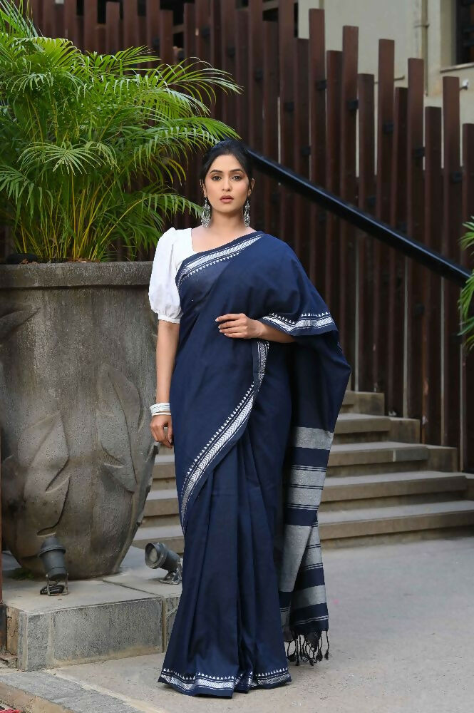 Beatitude Blue Cotton Handloom Saree | Grocsy