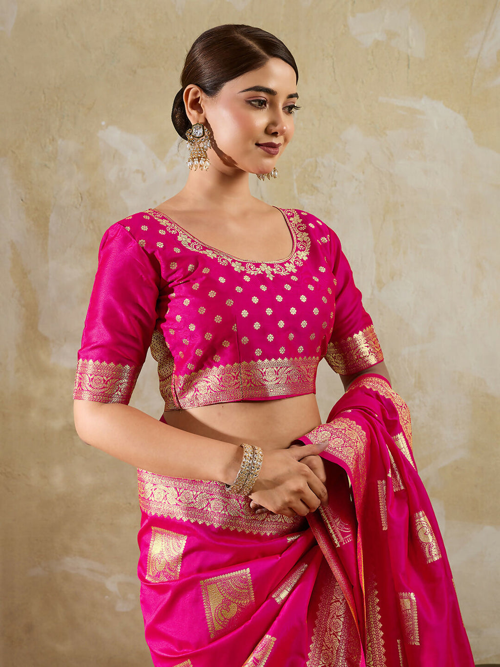 Shree Shyam Fashion Magenta Silk Blend Saree | Grocsy