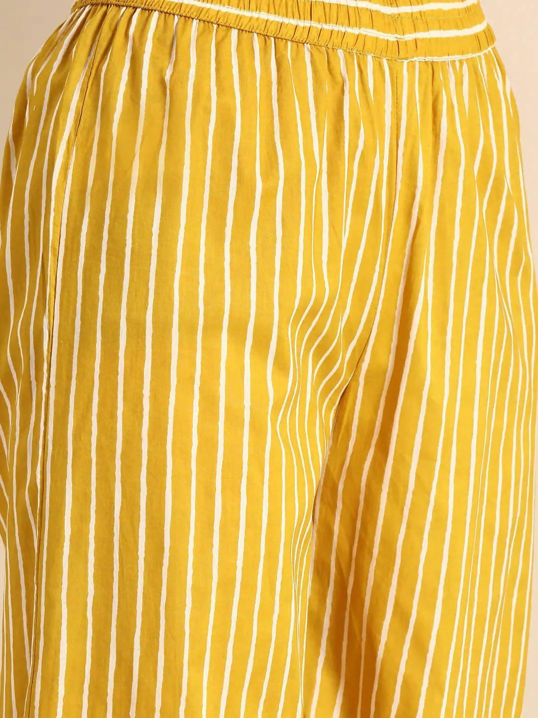 Vamika Printed Cotton Yellow Party Wear/Casual Wear Kurta Set/Suit | Grocsy