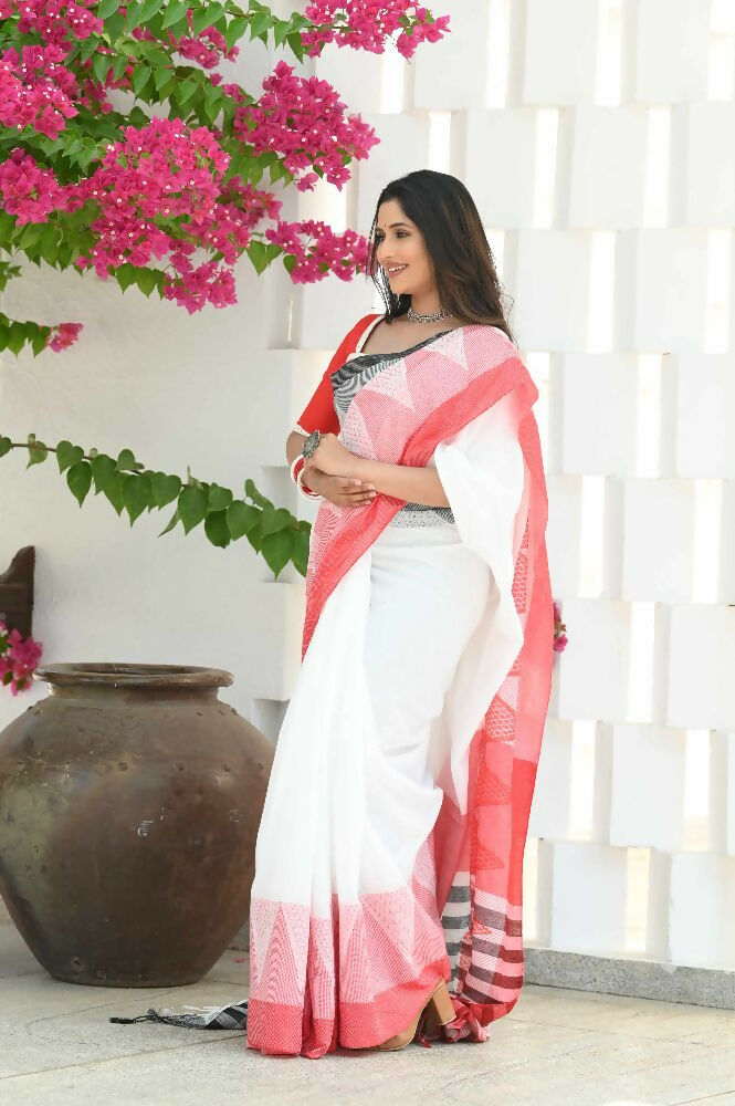 Beatitude Cream Temple Border Cotton Saree | Grocsy