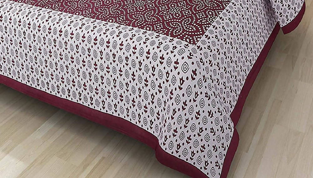 Vamika Printed Cotton White & Red Bedsheet With Pillow Covers (LEOC_CHUN_MR) | Grocsy